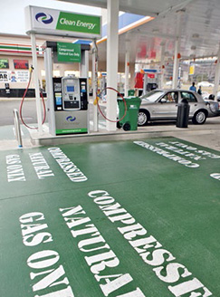 Clean energy gas station (Image)